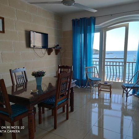 Seafront Two Bedroomed Apartment In Marsalforn מראה חיצוני תמונה